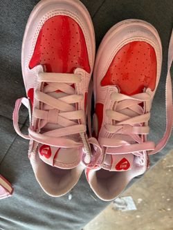 Used nike dunks girls