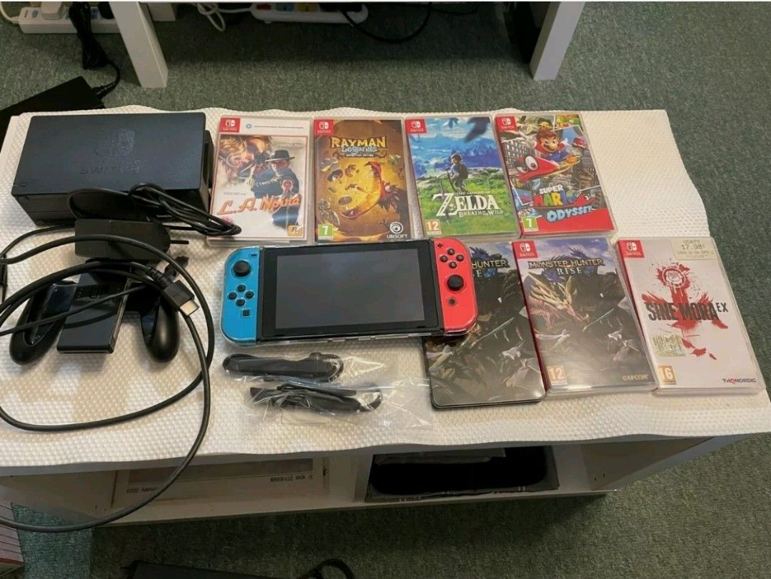 Nintendo Switch Version 2