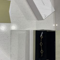 Van Cleef 