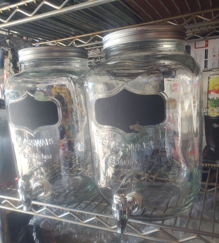 2 Glassware 1898.. 2 gallon drink dispenser..I have 2 Available..$20 Each ..