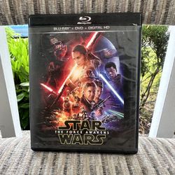 Star Wars: The Force Awakens – Blu-ray + DVD + Digital HD