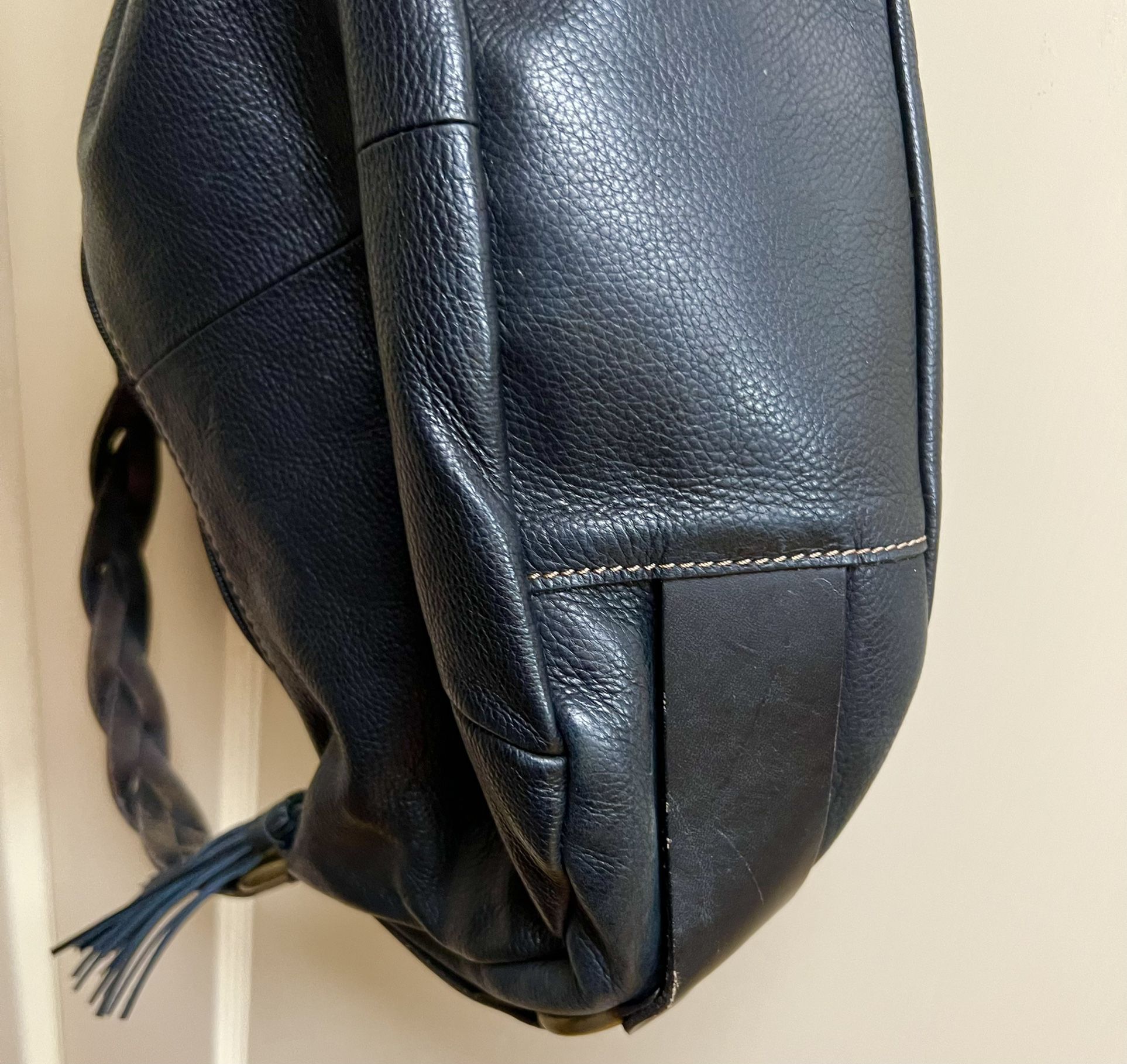 Boho tassel leather bag handmade from used leather – EL HOBO