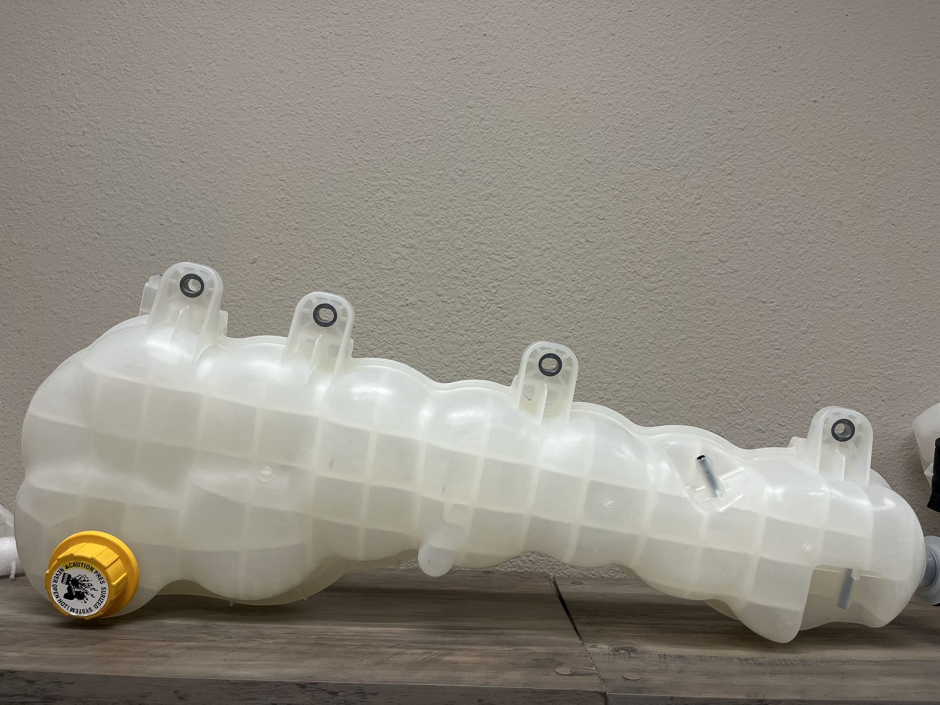 Coolant Tanks for Freightliner Cascadia 2018+: $149.99 + tax 