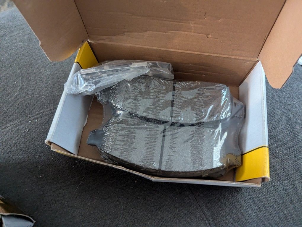 Ford '04 Ford F150 Front And Rear Brake Pads Unopened, New