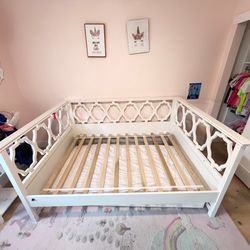 Day Bed Full Size