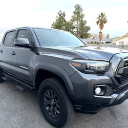 Toyota Tacoma 