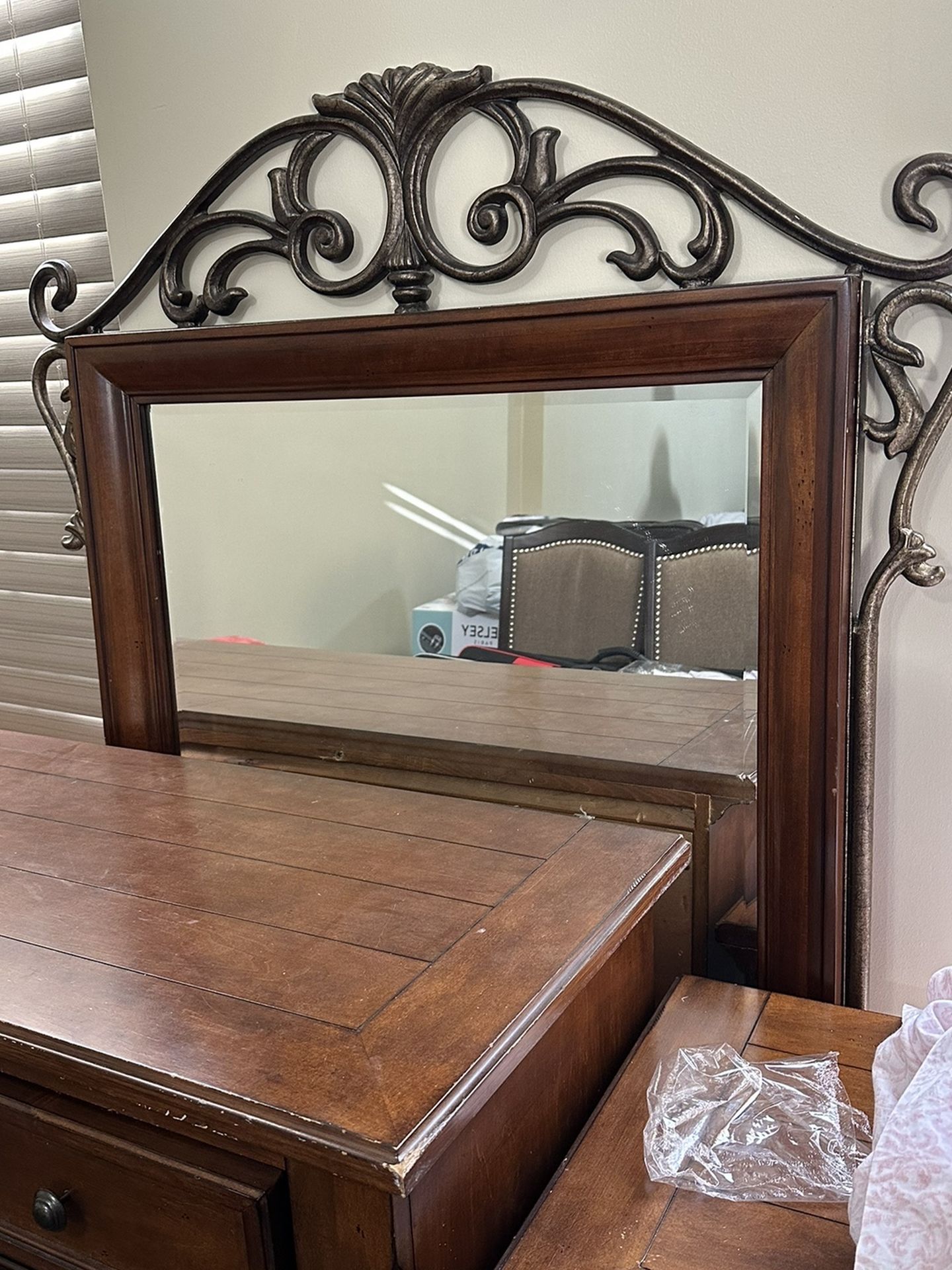 Brown Bedroom Dresser Set With Mirror, Side Dresser, And Side Table