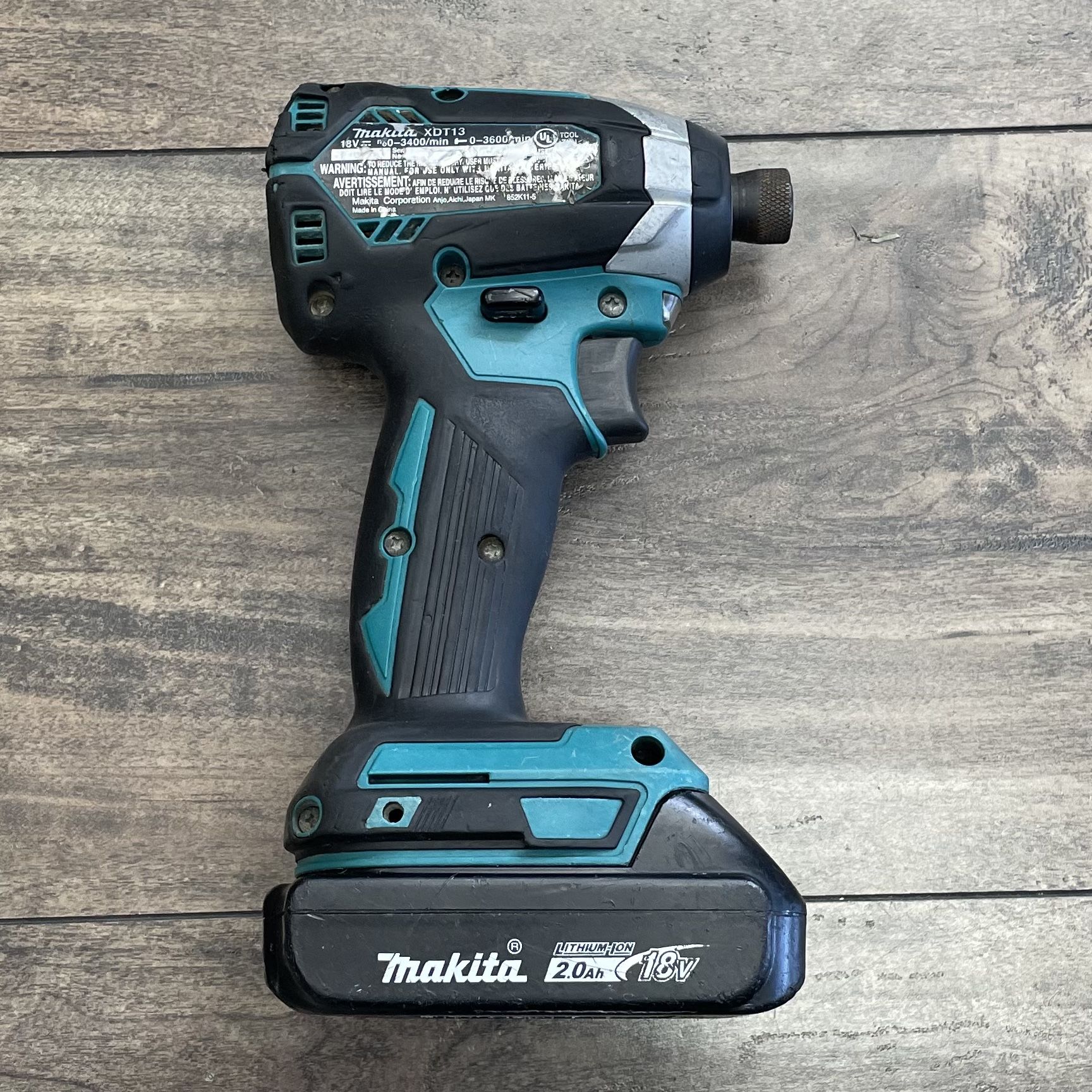Makita XDT13 18V LiIon Cordless Brushless 1/4” Impact Driver Drill Kit