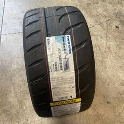 275 35 18 Toyo Proxes R888R