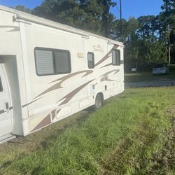 2007 Sun Seeker By Forest River