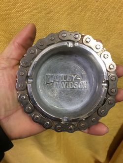 Metal Harley Davison ash tray