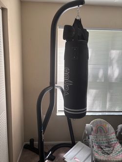 Boxing bag and stand