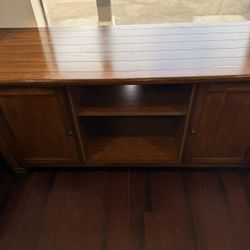 Solid Wood Tv Stand