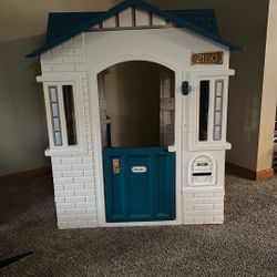Kids Playhouse