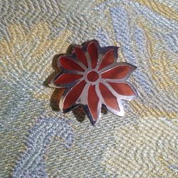 Vintage Brooch 