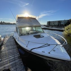 1970 Fiberform Flybridge