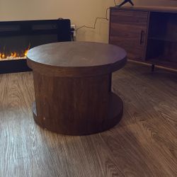 Modern Coffee Table With Storage Area