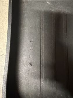 Tesla mats model 3