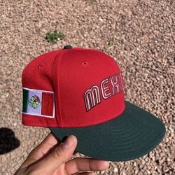 Mexico Fitted $30 FIRM NO TRADES
