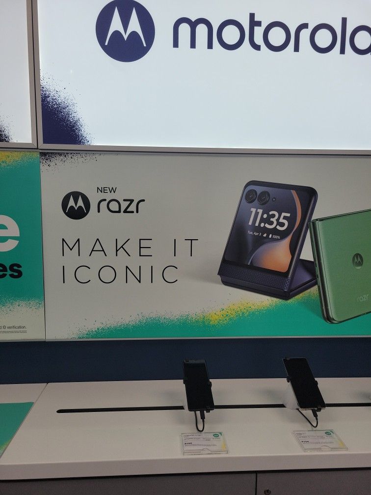 2025 Razr
