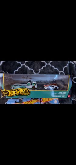 Hot Wheels Premium Fleet Street Set