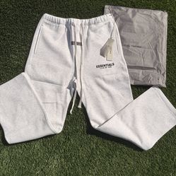 Fear of God Essentials grey sweatpants Size L #essentials #sweatpants
