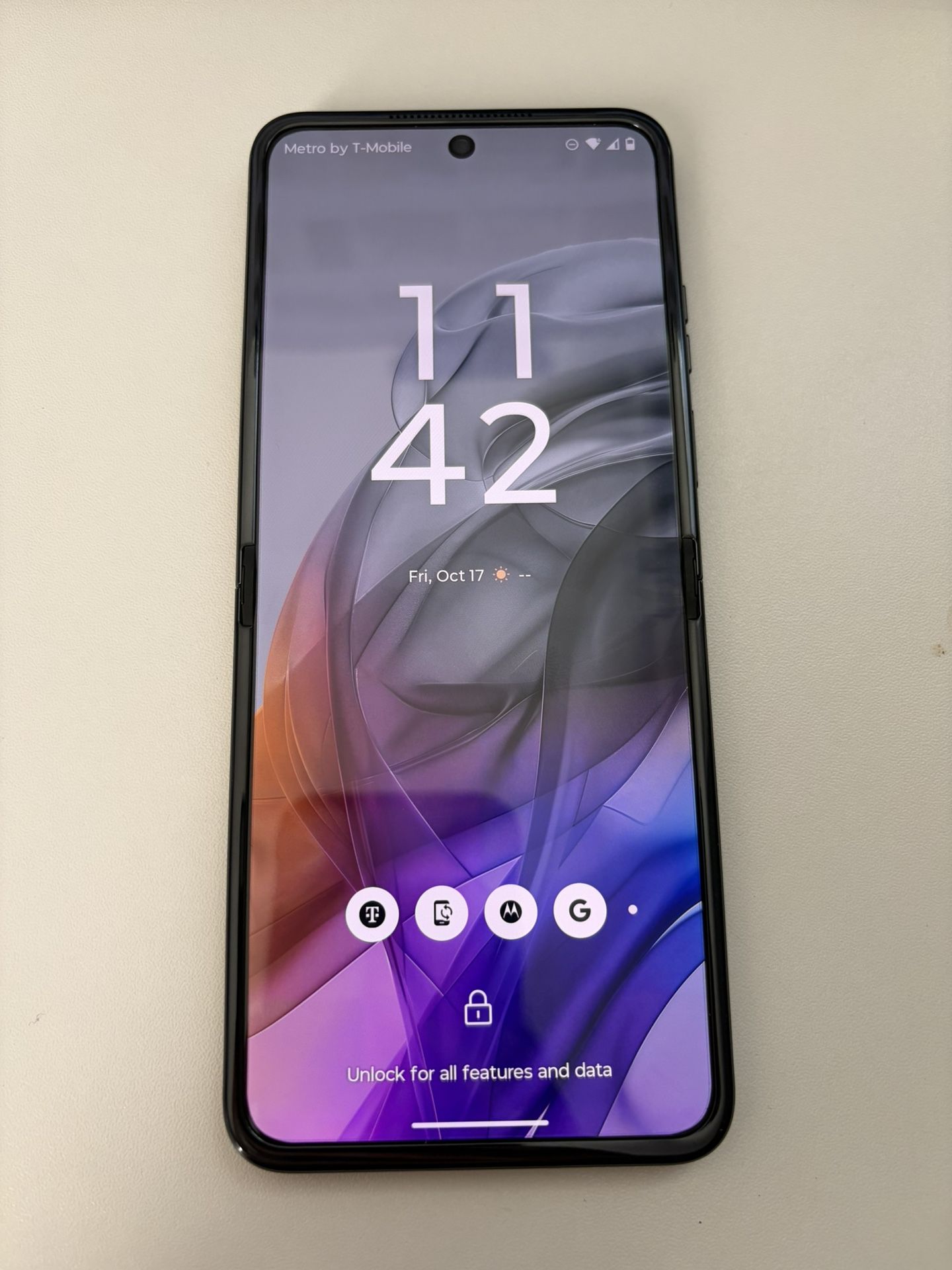 Moto Razr 256gb (Metro)