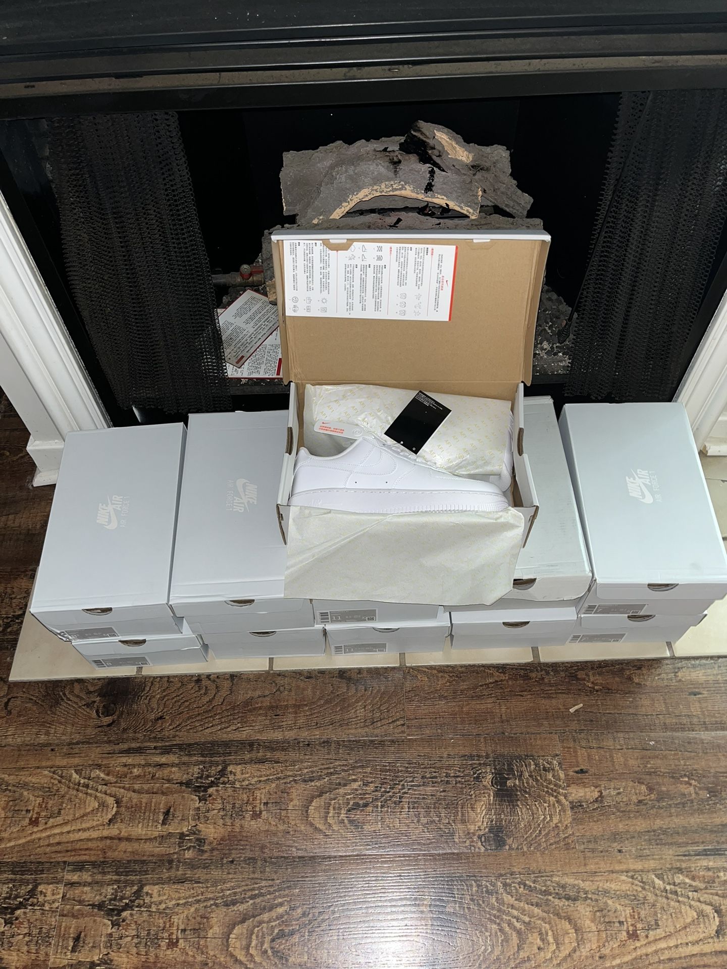 24 Pairs Nike Air Force 1