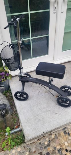 Knee scooter