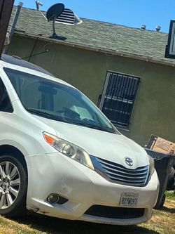 2011 Toyota Sienna