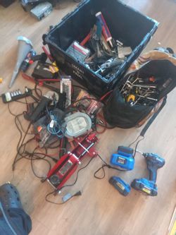 "Tools Galore Hand And Power make Me An  Offer"