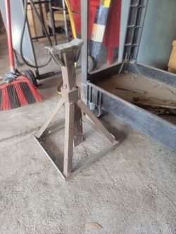Jack stand