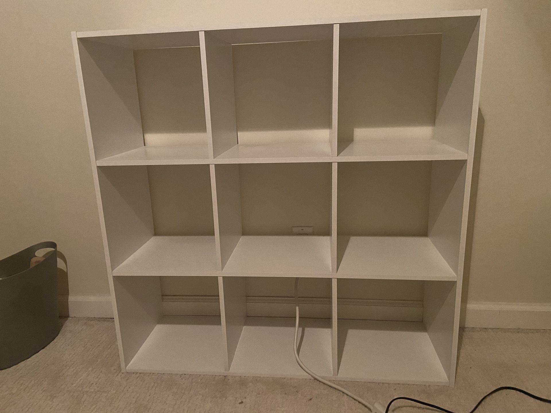 Cube shelves