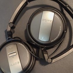 Sony MDE-NC7 Noise Reducing Headphones