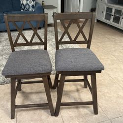 Set Of 2 Stools