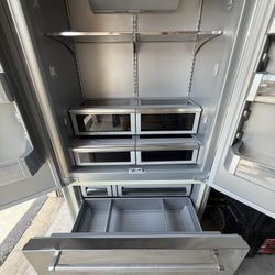 Refrigerator Kitchen Aid 