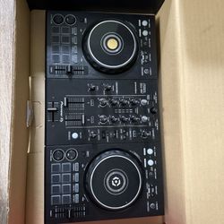 DJ Controller