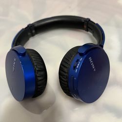 Sony MDR-XB650BT Bluetooth Headphones 