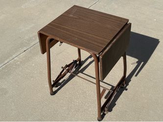 Vintage woodgrain Flewelling typewriter table