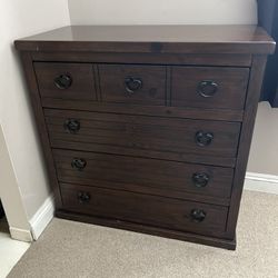 Dresser In Great Condition Full Wood