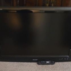 Sharp Aquos TV 32 Inch