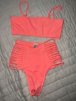 Woman’s Swimsuits 