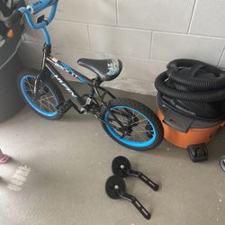 14” Bike With Training Wheels
