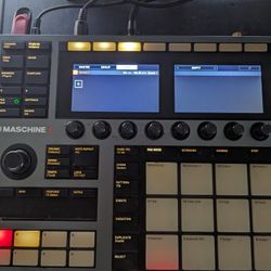 Native Instruments Maschine Plus (+) 