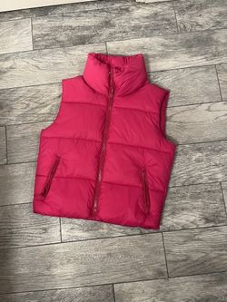 Old Navy Puffer Vest