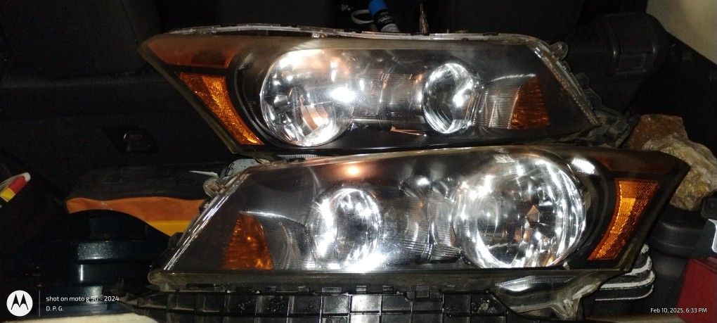 2009 Honda Accord Headlight Housing