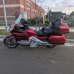 2001 Honda goldwing 24 k miles