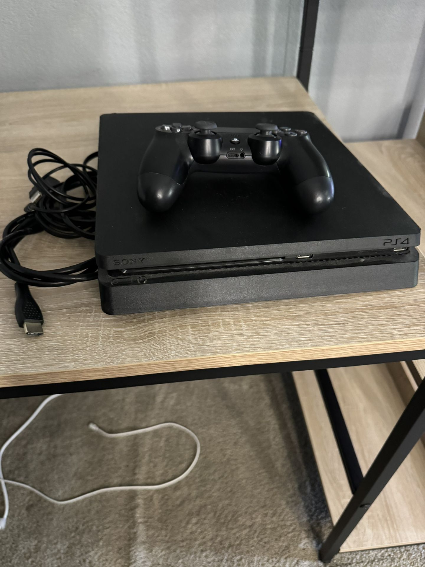 PS4 Hardly Used 