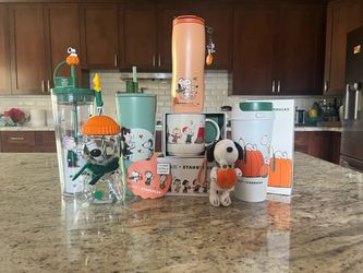 Starbucks x Peanuts the 24-Ounce Cold Cup