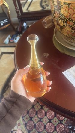 J’adore perfume